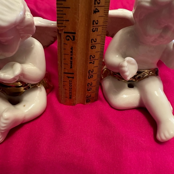 Salt and Pepper Shakers - Cherubs. - Picture 7 of 10